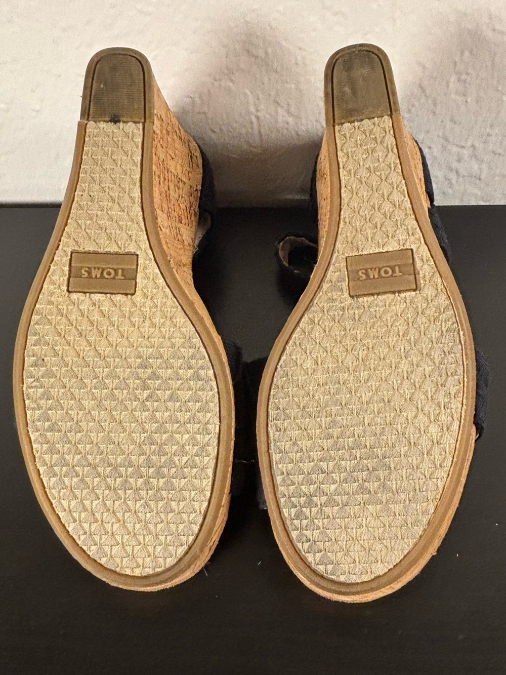 Toms Black Woven Canvas Cork Wedge Summer Spring Classy Sandals  Ankle Strap - Picture 12 of 13
